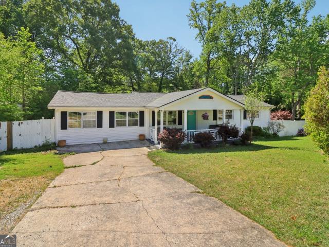 2344 Chestnut Log Place