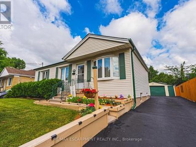 2345 Gibbon Street, Burlington, ON, L7P 1G3 house for sale | Listing ID W13560 | Royal LePage