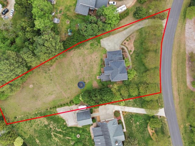 2345 Knoll Ridge Lane