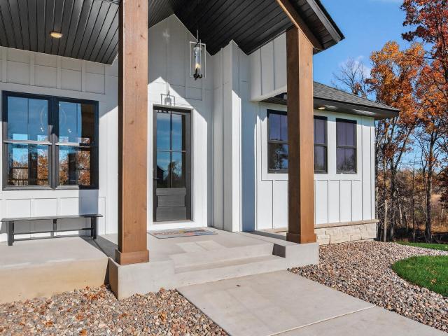 23463 Bridgestone Road NW