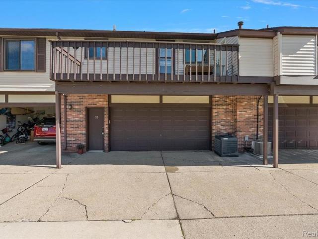 2346 London Bridge Drive # 62