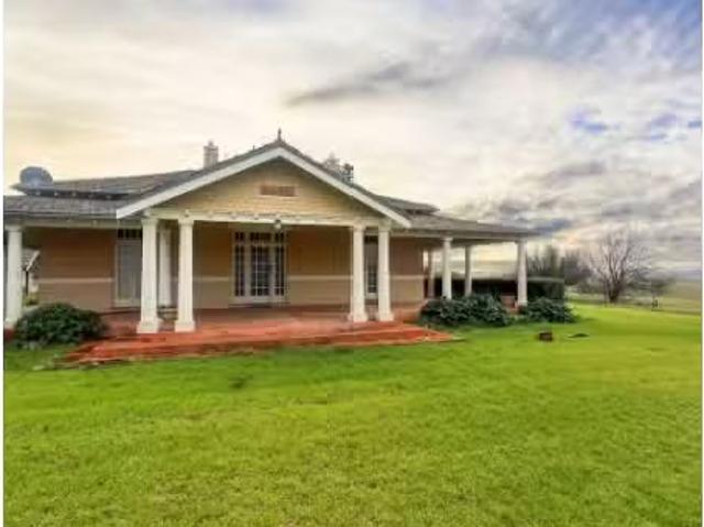 2347 Bocobra Road, Gumble House for rent Listed by Dearne Yeg.