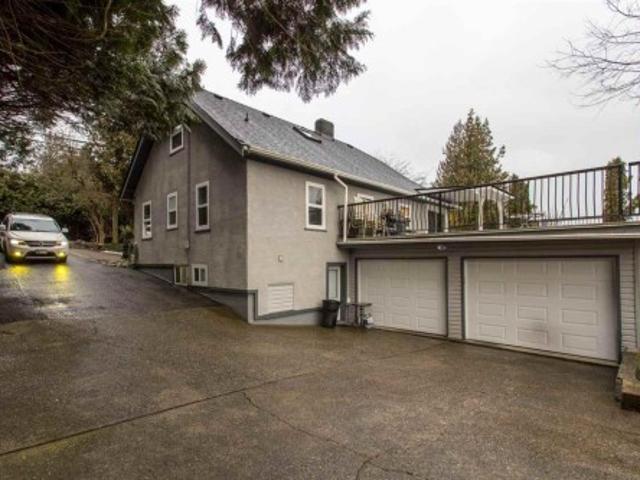 2340 Mckenzie Road, Abbotsford, BC, V2S 3Z8 house for sale | Listing ID R3077 | Royal LePage