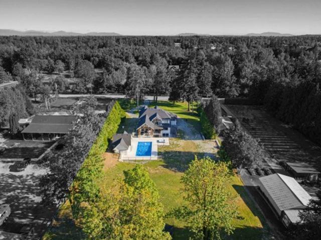 2340 Avenue, Langley, BC, V2Z 3A2 house for sale | Listing ID R3143 | Royal LePage