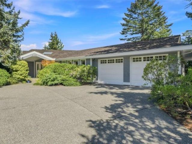 2340 Avondale Pl, Nanoose Bay, BC, V9P 9G8 Luxury House for sale | Listing ID 1048 | Royal LePage Carriage Trade Luxury Properties