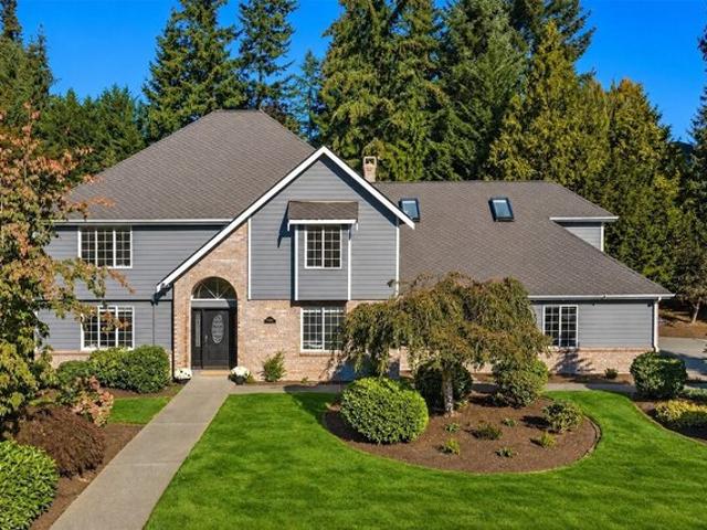 23412 SE 253rd Pl, Maple Valley, WA 98038