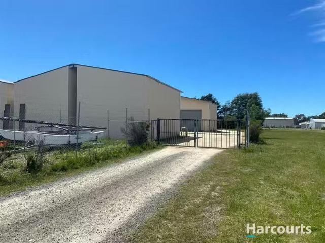 23/41 43 Beaulieu Street, ST HELENS, TAS 7216 Industrial/War.