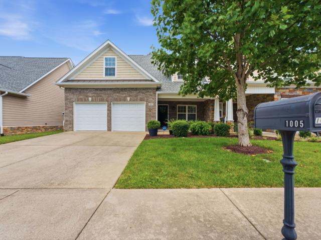 2342 N Tennessee Blvd # 1005