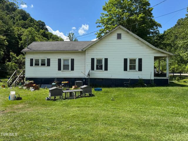 2342 Roda Road