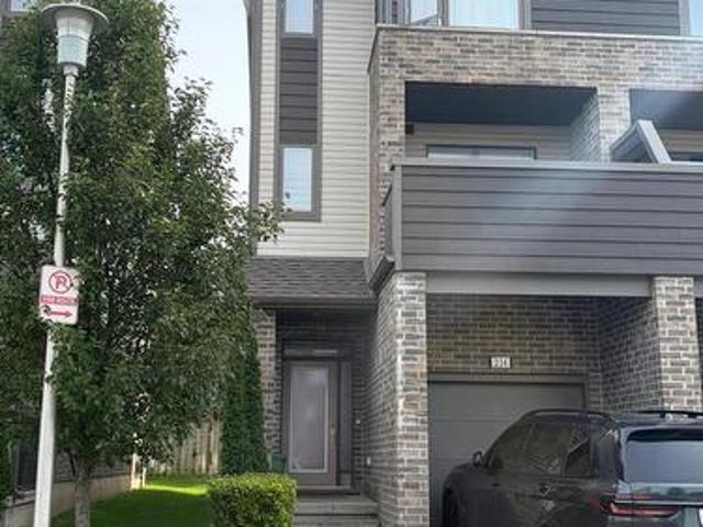 234 1960 Dalmagarry Road, London North F, ON, N6G 0T8 townhouse for lease | Listing ID X13795 | Royal LePage