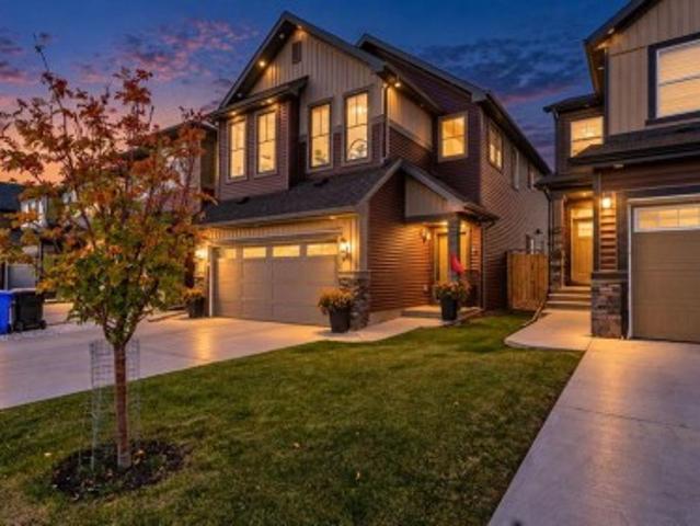 234 Carringsby Way Nw, Calgary, AB, T3P 1T5 house for sale | Listing ID A2351 | Royal LePage