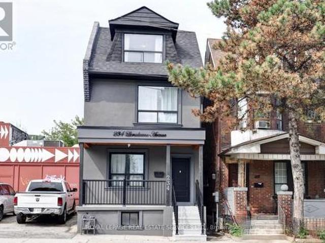 234 Lansdowne Avenue, Toronto, ON, M6K 2W4 house for sale | Listing ID C13716 | Royal LePage