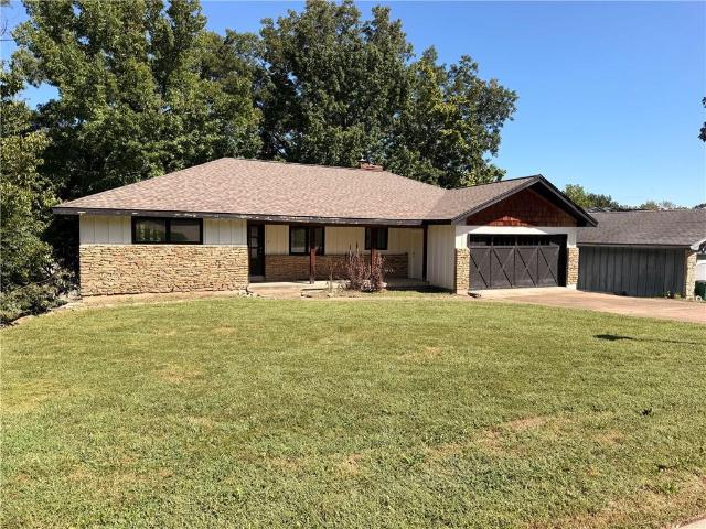 234 N Winnebago Drive