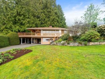 234 Rondoval Crescent, North Vancouver, BC, V7N 2W7 house for sale | Listing ID R3137 | Royal LePage