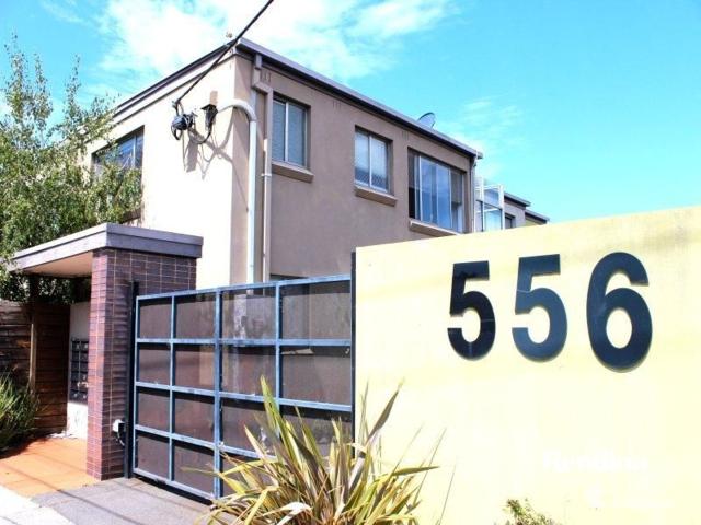 23/556 Moreland Road, Brunswick West