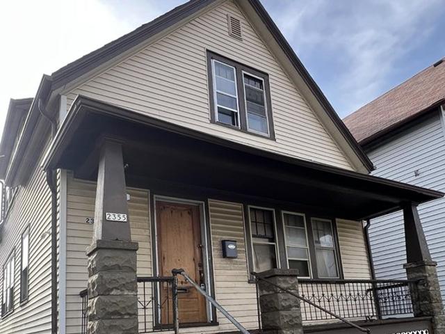 2355 N 20th St, Milwaukee, WI 53206
