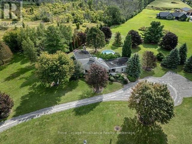 2355 County Rd 3, Prince Edward County Ameliasburg Ward, ON, K0K 1L0 house for sale | Listing ID X13785 | Royal LePage