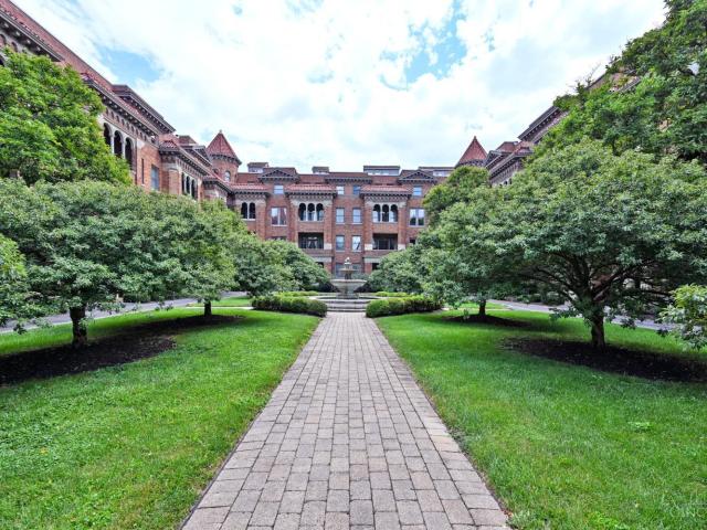 2356 Park Avenue
