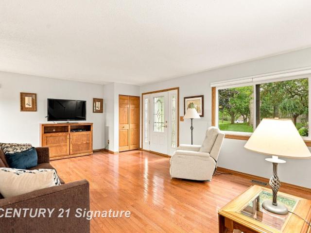 2357 Bay Woods Court