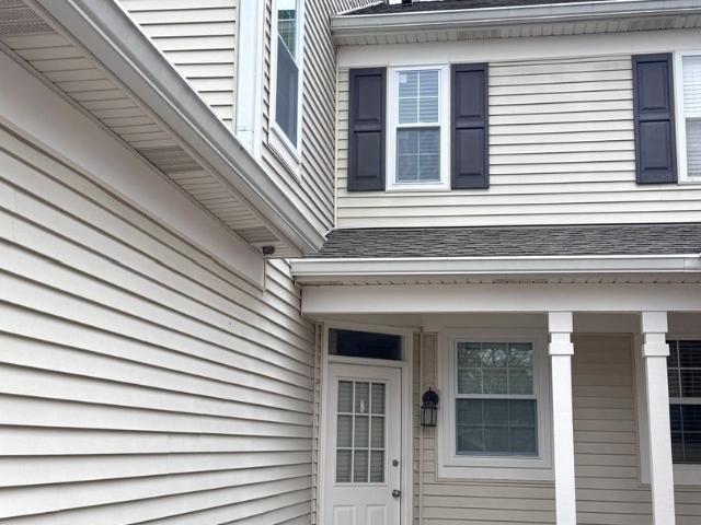 2350 Sheehan Dr, Naperville, US, IL