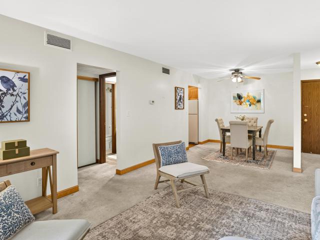 2350 W Good Hope Rd, Unit 254
