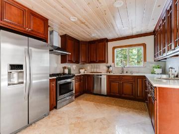 23535 Treeview Trail