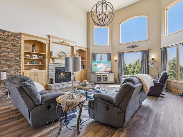 23535 York Road, Hutchinson, US, MN