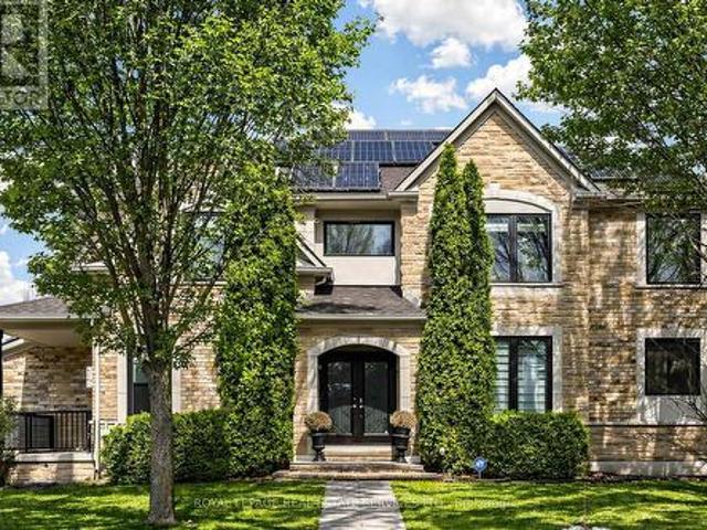 2353 Woodcrest Drive, Oakville, ON, L6M 4S2 house for sale | Listing ID W13518 | Royal LePage