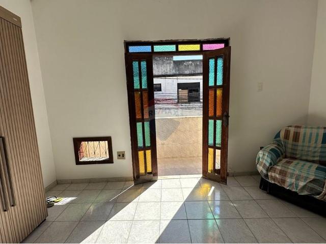 235.00 M² Casa Alugar, 5 Dormitórios localizado em Rua Rio Jacuípe, S/N, Monte Serrat, Salvador, Bahia, 40425010 | Brasil