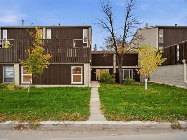 235 1 Snow Street, Winnipeg, MB, R3T 2M4 townhouse for sale | Listing ID 202625 | Royal LePage
