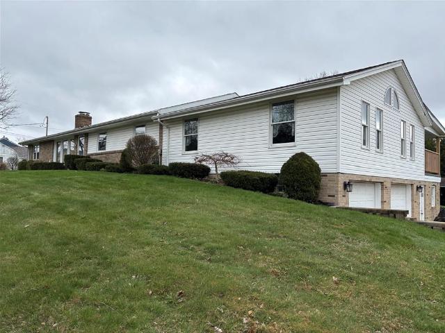 235 Connoquenessing Main St, Connoquenessing, PA 16027 | MLS #1745