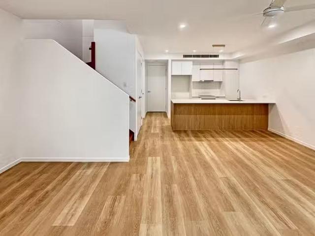 2/35 Botanica Drive, SIPPY DOWNS, QLD 4556 House for Rent