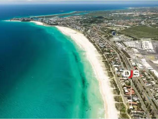 235 Golden Four Drive, Bilinga House for rent Listed by Leah.