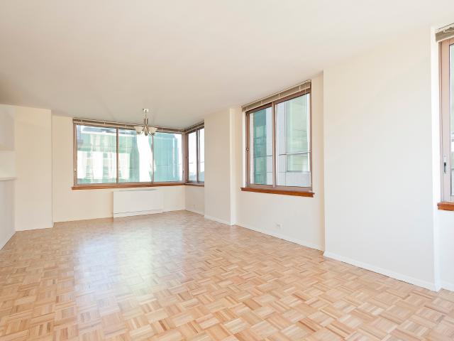 235 East 40th Street, New York, NY
