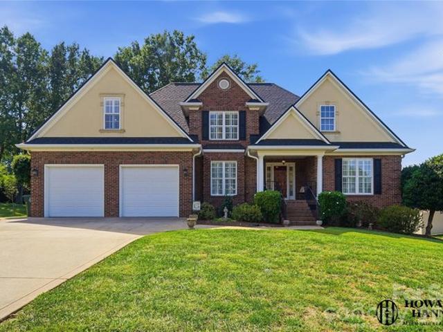 235 Landry Dr, Kings Mountain, NC 28086