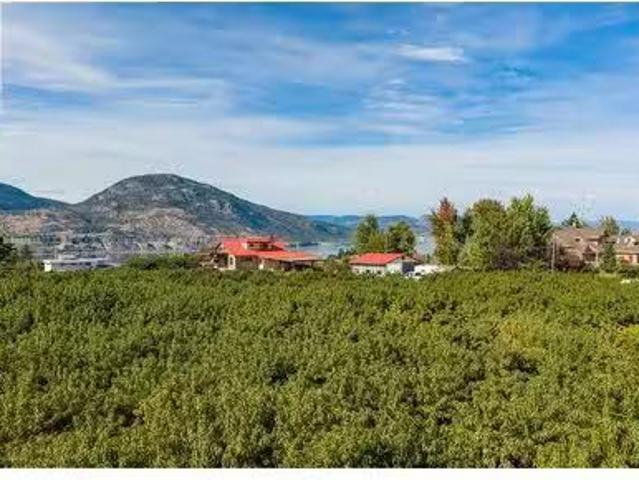 235 Middle Bench Road N, Penticton, BC, V2A 8S5 farm for sal.