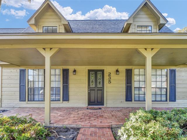235 S Amherst Drive