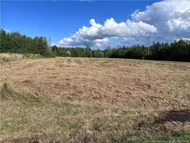 235 Pointe A Nicet Rd, Grand Barachois, NB, E4P 8Z7 vacant l.