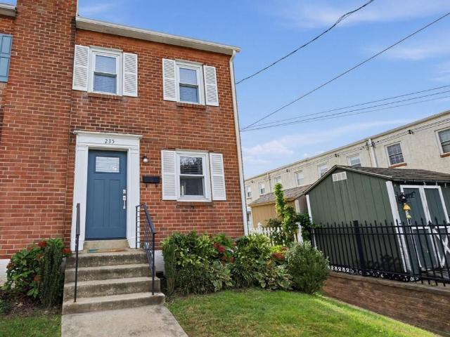 235 W 7Th Avenue