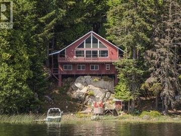 2364 Catt Point Road, Terrace, BC, V8G 4V1 house for sale | Listing ID R3135 | Royal LePage