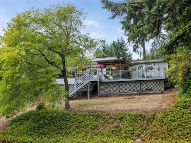 2365 Collins Cres, Nanoose Bay, BC, V9P 9J9 house for sale | Listing ID 1044 | Royal LePage