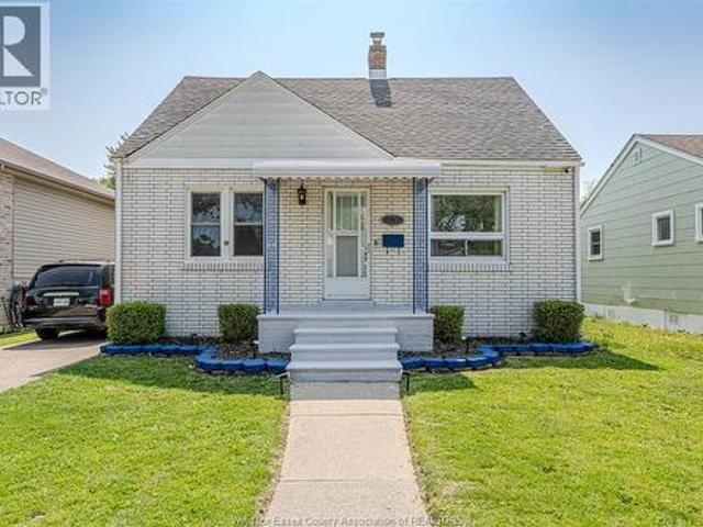 2367 Meighen, Windsor, ON, N8W 4B8 house for sale | Listing ID 26025 | Royal LePage
