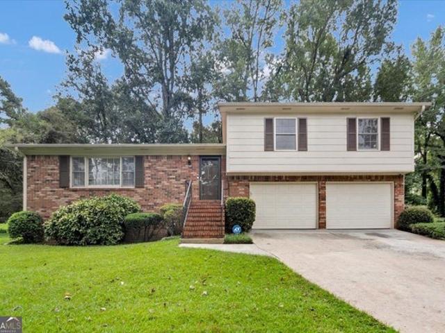 2367 Lake Jodeco Rd, Jonesboro, GA 30236