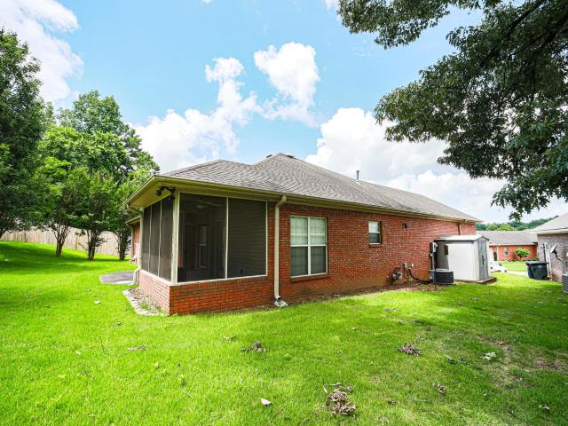 2367 Parc Pl