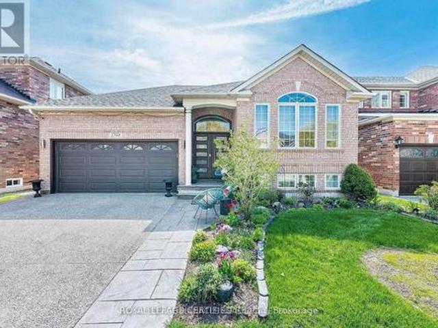 2368 Foxhole Circle, Oakville, ON, L6M 4X4 house for sale | Listing ID W13717 | Royal LePage