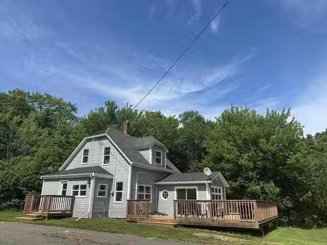 2369 East Point Road Rte16, Red Point, PE, C0A 2B0 house for.