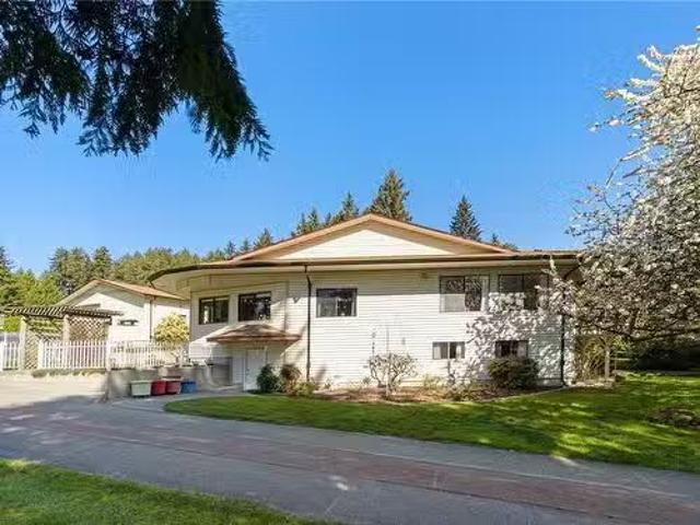 2369 South Wellington Rd, Nanaimo, BC, V9X 1S4 house for sal.