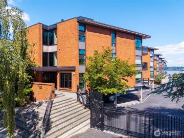 2360 43rd Ave E, Unit 404, Seattle, WA 98112 | MLS #2501