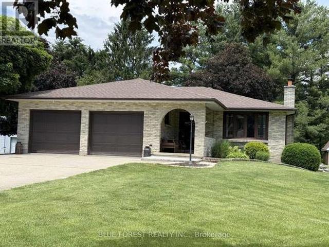 2362 Slo Pitch Road, Thames Centre, ON, N0L 2B0 house for sale | Listing ID X13454 | Royal LePage