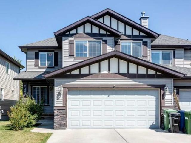 2363 Baywater Crescent Sw, Airdrie, AB, T4B 0T5 house for sale | Listing ID A2331 | Royal LePage